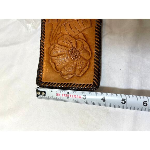 VTG Western Wallet Genuine Leather Hand Tooled Rose Floral Cowboy Rodeo Bifold - Picture 9 of 9
